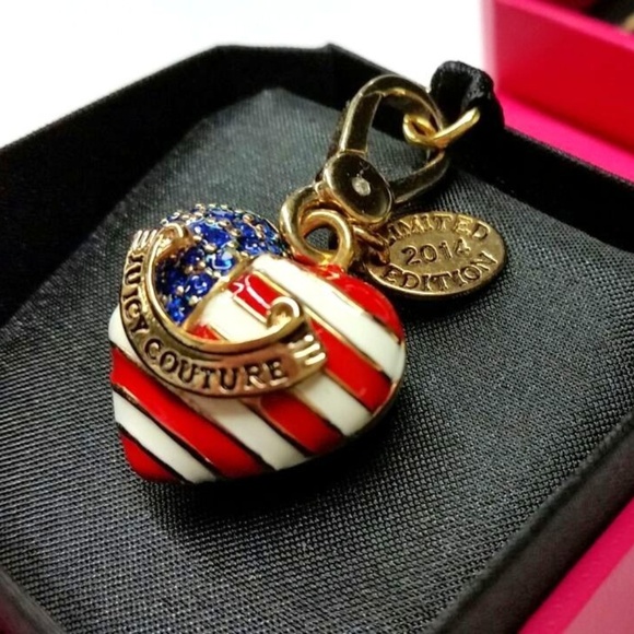 Juicy Couture AMERICANA HEART Charm RARE NIB - Picture 2 of 4